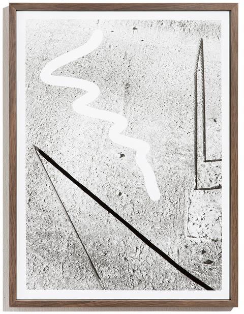 Untitled (Trama V), Trama, handmade baryt print (47x35 cm), 2019 © Peter Hauser